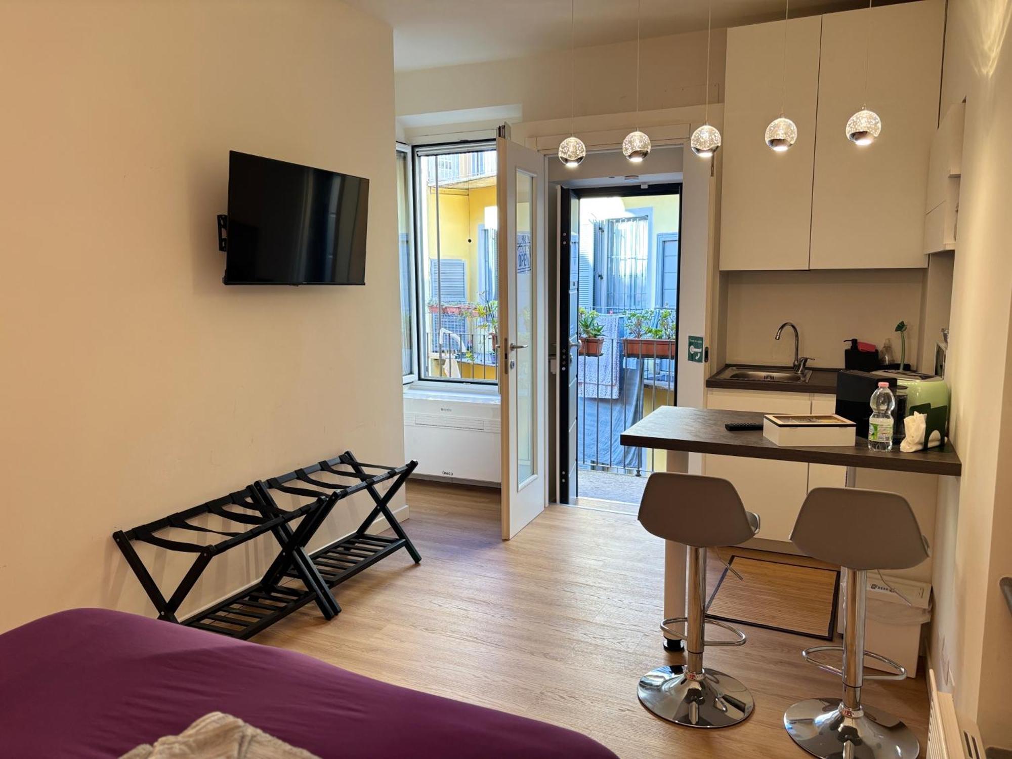La Vecchia Milano-Les Nubles Vannucci - Il Ballatoio E Il Cortile Exterior foto